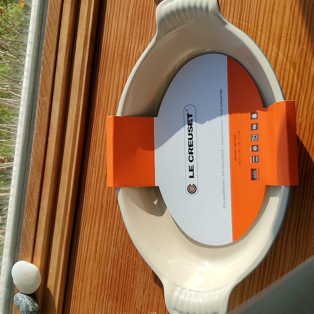 Le Creuset Oval Dish